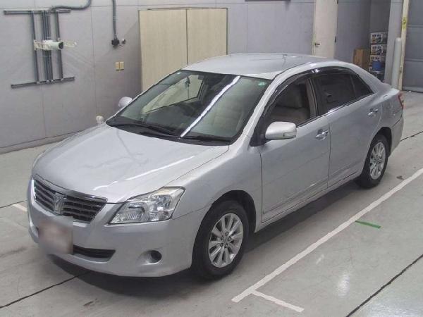 TOYOTA PREMIO 2012 SILVER