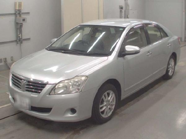 TOYOTA PREMIO 2013 SILVER
