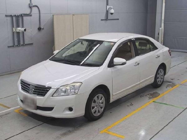 TOYOTA PREMIO 2014 WHITE